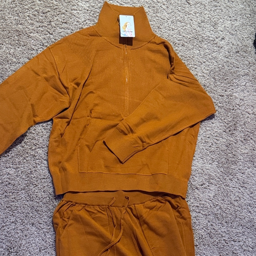 Women's Burnt Orange Sweat set